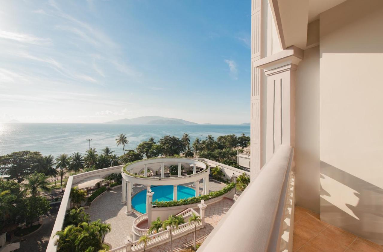 Sunrise Nha Trang Beach Hotel & Spa Екстериор снимка
