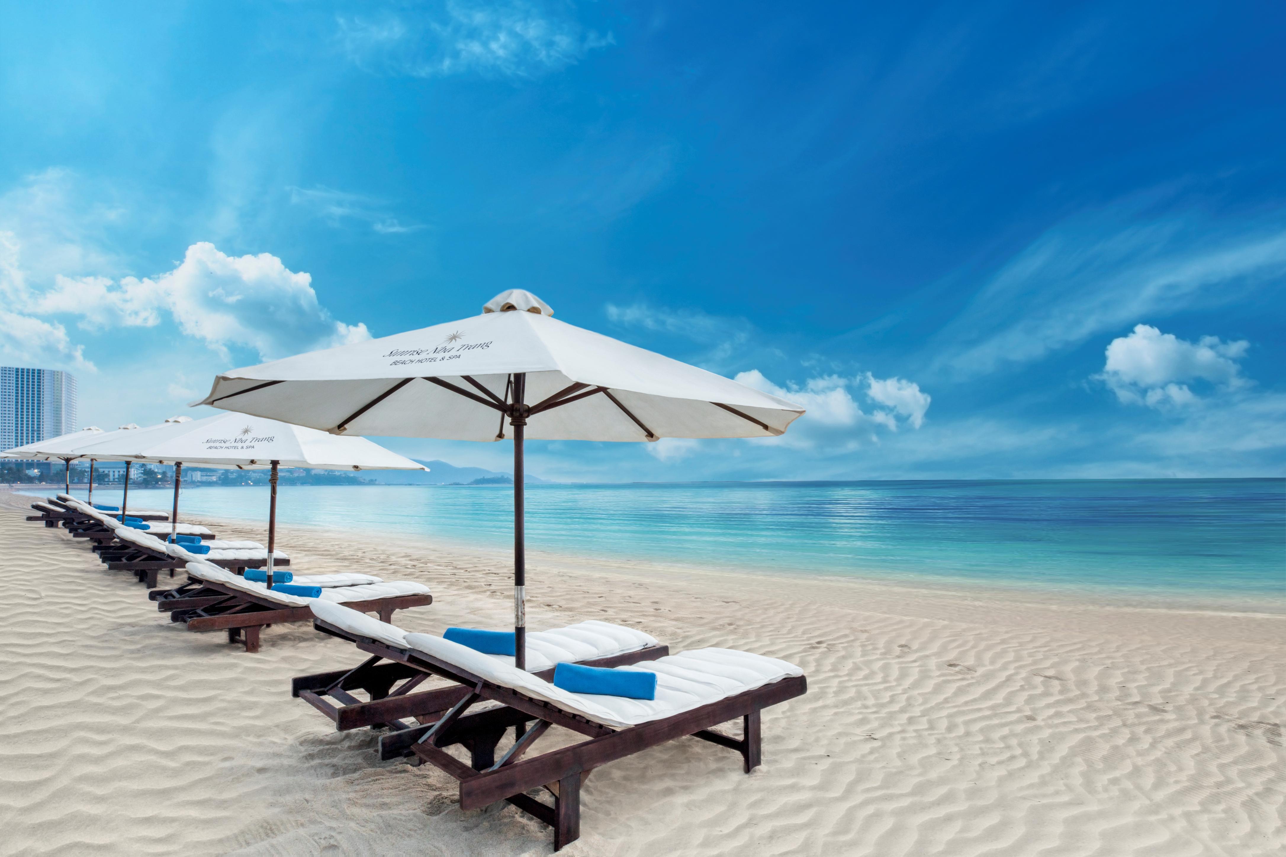 Sunrise Nha Trang Beach Hotel & Spa Екстериор снимка