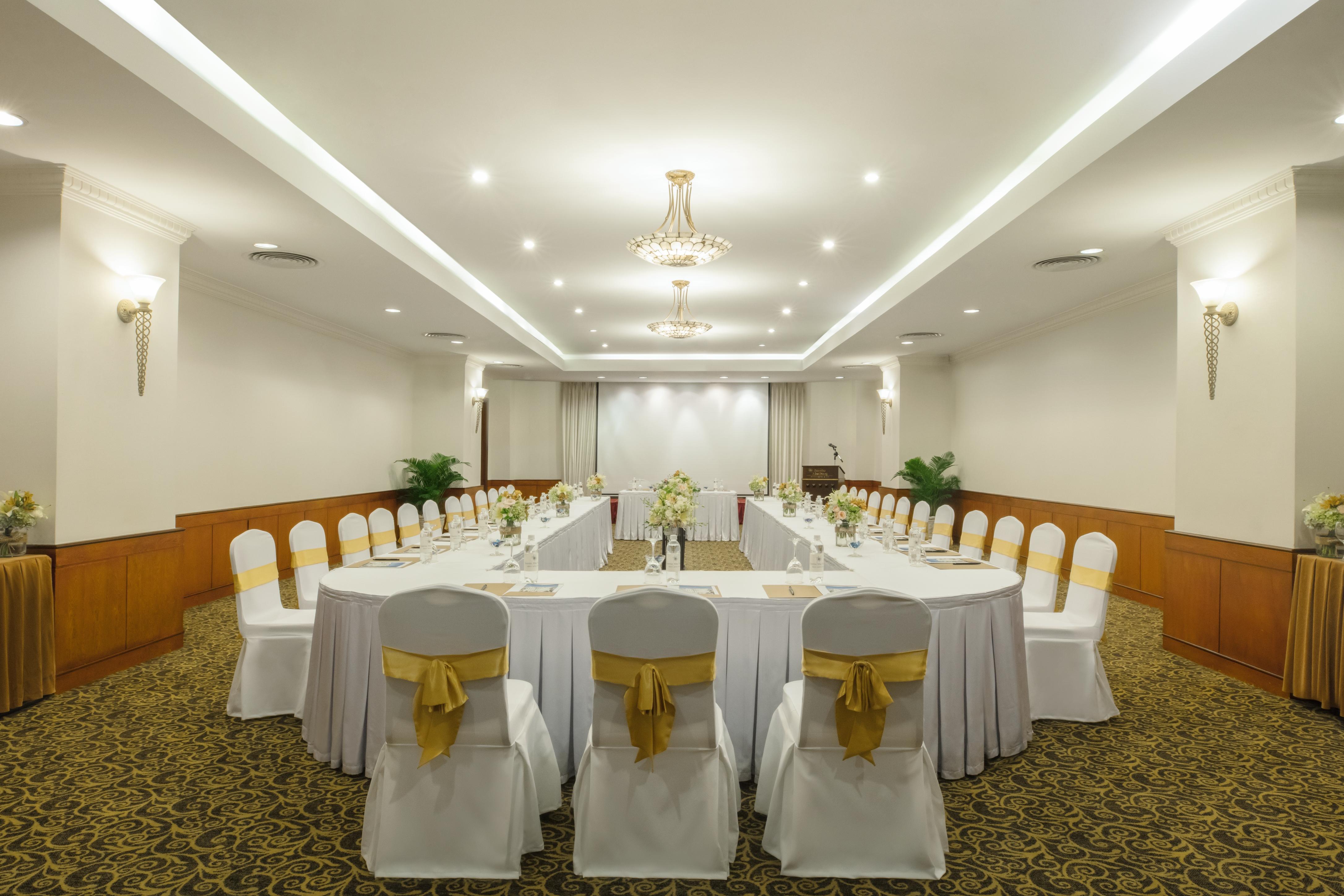 Sunrise Nha Trang Beach Hotel & Spa Екстериор снимка