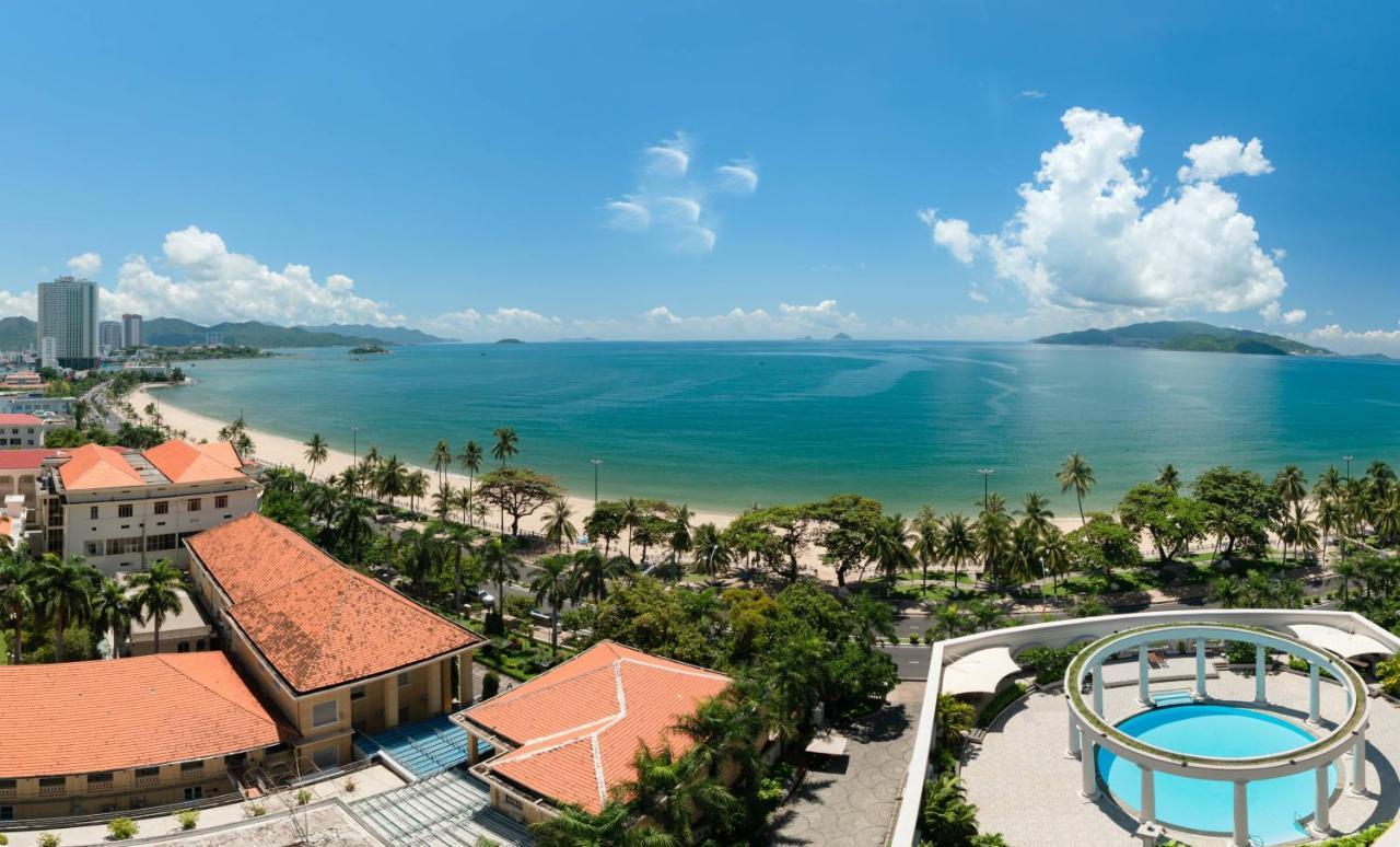 Sunrise Nha Trang Beach Hotel & Spa Екстериор снимка