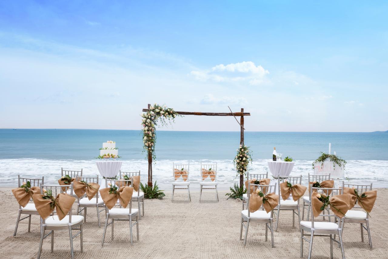 Sunrise Nha Trang Beach Hotel & Spa Екстериор снимка